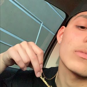 Meet your Posher, Anthony